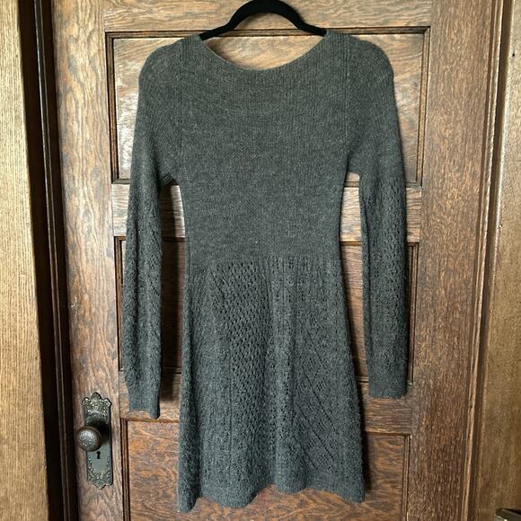 Knitted and Knotted Gray 100% Alpaca Tunic Dress Sz S Lightweight - Picture 4 of 9
